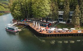 Adventure Lake Resort - Simared